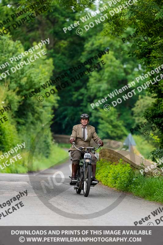 Vintage motorcycle club;eventdigitalimages;no limits trackdays;peter wileman photography;vintage motocycles;vmcc banbury run photographs